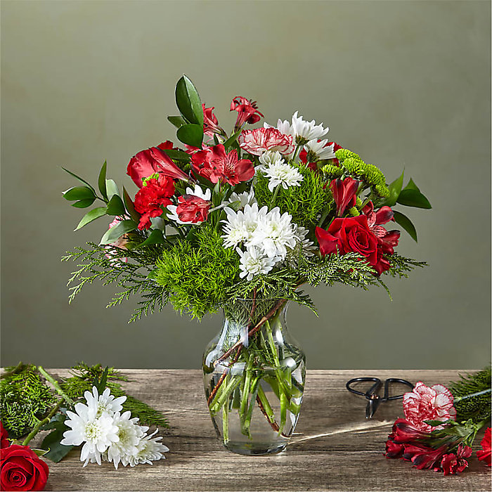 Merry Moment Bouquet – A Florist Original